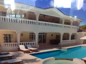 Luxury 6 Bedroom Villa in the Carribbean - Image 3