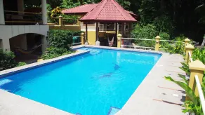 Oceanfront rentals at Beach House Incognito - Image 5