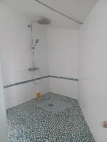 Etel, Jolie Maison de Pêcheur à 5 Minutes des Plages - Image 3