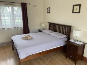 The Henhouse, Duffys of Ballybin, 4-star - Image 5