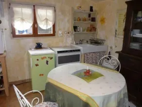 DOUBLE STUDIO NEXT TO OWNER WITH POOL  - Image 5