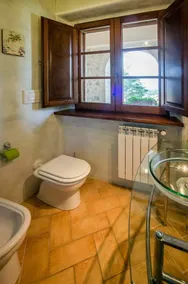 Alleinstehendes Ferienhaus mit Whirlpool, privatem Pool,  W-LAN, TV, Innenhof, Panoramablick - Image 4
