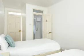 Cross Seas House - Ireland's Closest House to the Sea, Cross Seas - 2 Bedrooms: 1 Double Rooms, 1 Tw... - Image 5