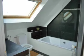 confortable maison de famille  jusqu'à 10 personnes à 5mn des plages - Image 4