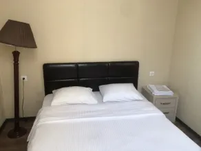 One bedroom apartment with salon - Image 5