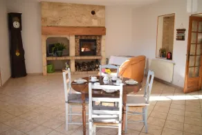 Bed and breakfast in the heart of a village rich in heritage and hiking trails - Image 5
