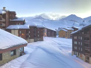 4/5 person apartment at the foot of the slopes Belle Plagne - Image 5