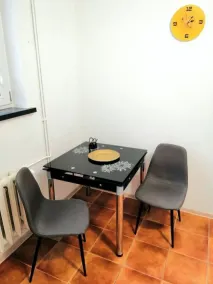 A Cozy Apartment in the Old Market - Image 4
