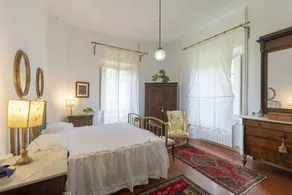 NEW 2019! Luxury  3 bedroom apartment in ancestral villa close to Florence - Image 5