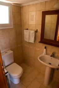 Agia Efimia seaside 2br apartment - Image 3