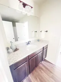 No cleaning fee! Coastal Boho Townhouse central to beach-river-Whiting Field! - Image 5