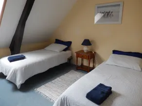 LANG MIT BEHEIZTEM POOL FÜR 20 PERSONEN - Image 3