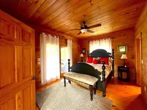 Smoky Mountains National Park, Cades Cove, Secluded Romantic Honeymoon Getaway - Image 4