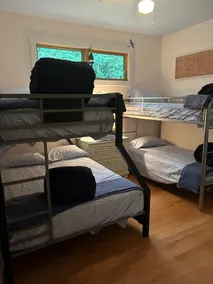 Schwimmbad, Whirlpool, bewaldete Umgebung, schöne Gärten, abgeschirmte Veranda - Image 4