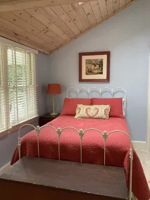 Adorable casa en la histórica Ruta 6A de Cape Cod - Image 5