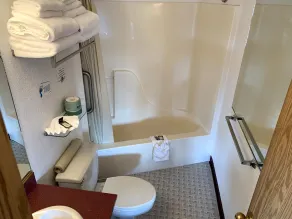 Room with TWO Double-sized Beds, Pets OK with Additional Fee - Image 4
