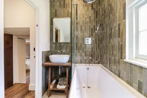 Tuffs Farm Cottage - Image 4
