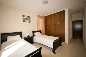 Villa em estilo Sea Point Villa em Coral Bay com piscina privativa - Image 3