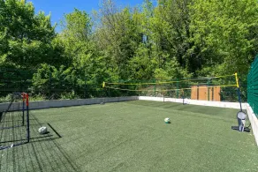 Stylish property with heated 32sqm private pool, 3 bedrooms, 3 bathrooms, table tennis and table soccer - Image 2