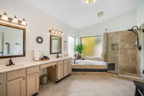 Beautiful Scottsdale Home with Heated Pool & Spa - Image 2