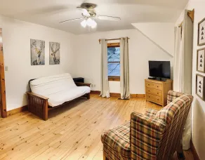 Cook Forest/FREE WIFI,Firewood,A/C, Dog Stay - Image 3