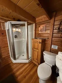 Timberline Cabins - The Birmingham Cabin, WiFi, Pets, Hot Tub, Fireplace - Image 3