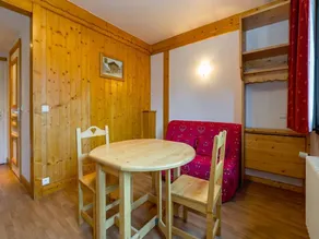 Studio with Balcony and Pool in Combloux! # GC41 - Image 4