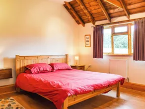 3 Schlafzimmer Unterkunft in Chelmsford - Image 4