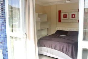 APARTAMENTO todo mobilado, com 2 VAGAS de garagem. - Image 3
