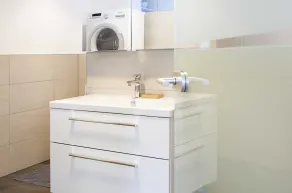 Apartamento moderno com equipamento sofisticado - Image 2
