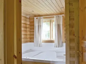 Fingask Log Cabin - S4394 - Image 3