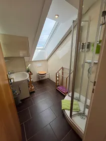 Gemütliche 2-Zimmer WHG mit Balkon /Parkplatz Ost/  Halbinsel Höri /Bodensee - Image 2