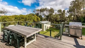 19 Park Avenue, Sandy Point - Image 4