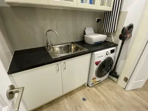 **Modern 2BR APT - BBQ/Pool/Sauna/WiFi - Image 2