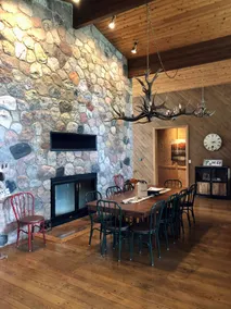 Amazing Private Lodge, on end of Peninsula ~ Sand Bottom lake. - Image 2
