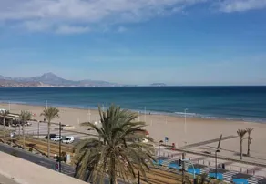 Apartment \"Primera Linea San Juan\" with Sea View, Shared Pool & Wi-Fi - Image 4