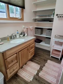 Private suite in an Owner occupied home with views of the Chugach Mountains. - Image 2