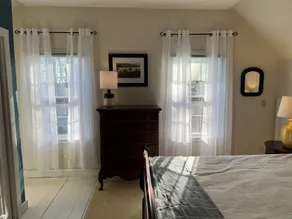 Charming 1850's home on the Royal River in Yarmouth Village Maine - Image 5