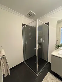 Empty Boat - Spacious 5 Bedroom Entire Modern home in Wallan - Image 4