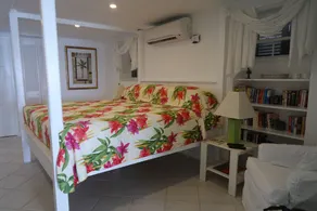 Lower Swanage - 1 bedroom on the Beach. - Image 2