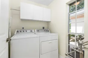 PICCADILLY MANOR-3BD/2BA W HEATED POOL  +1 773 443-7832 - Image 2