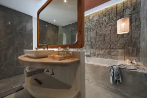 The Wina Villa Canggu, 10 Mins to La Brisa Bali - Image 4