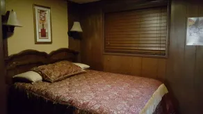 Lake Quinault Cottage Cove  Stay&Play\" OR \"Relax&Revive In Olympic National Park - Image 3