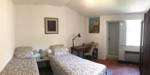 Charming Village House in Fontaine-de-Vaucluse - Image 4