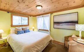 Charming 5bdrm 2bath island cottage on Lake Muskoka! Sunsets! Sauna! - Image 5