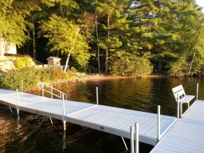 Ideal 2-family, Huge Main Room, Great Beach, Screened Porch/Patio with Fireplace - Image 2