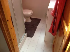 WARME EINZIMMERWOHNUNG MIT BERGLAUF - Image 2