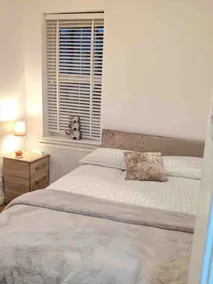 Stylish Stay| Cardiff Bay | Parking| Long Stay - Image 4