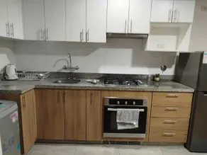 Central Suite - Image 4
