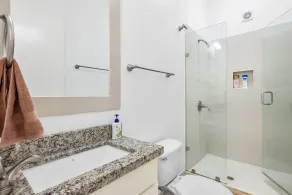 Bright Dog-Friendly Suite with Kitchenette, Heated Outdoor Pool, Hot Tub, Patio - Image 2